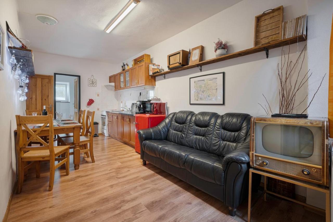 Apartman Belavita Banska Stiavnica Luaran gambar